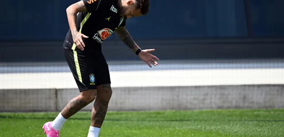 Neymar training with Brazil national team on field