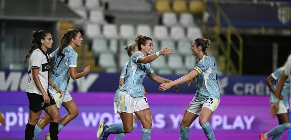 Juventus players celebrating a goal during match