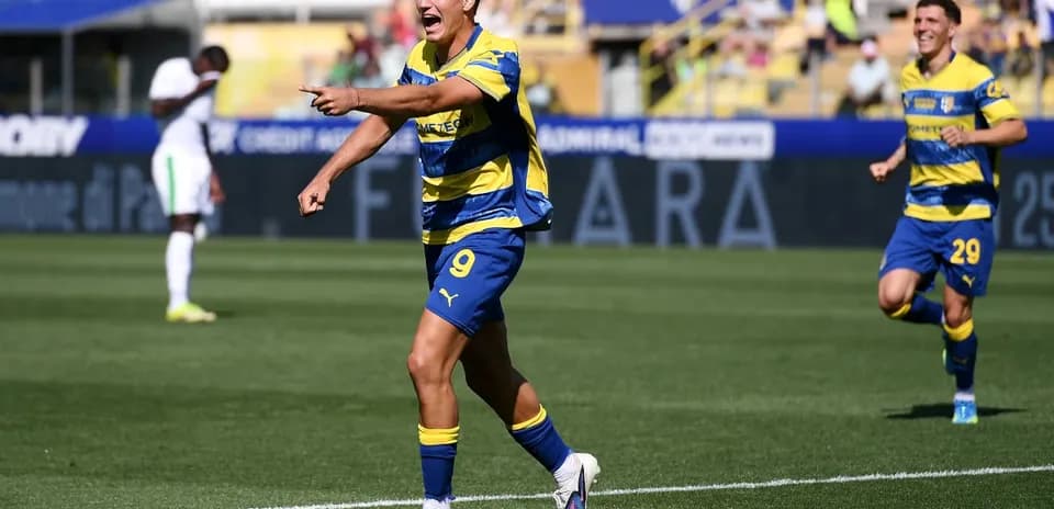 Parma players celebrating a goal during match