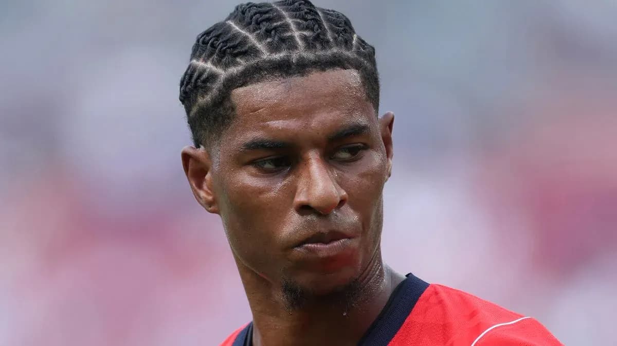 Player with braided hairstyle during a match