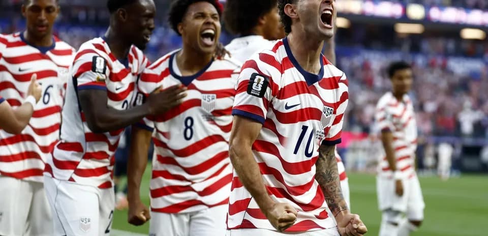 USA players celebrating during World Cup match
