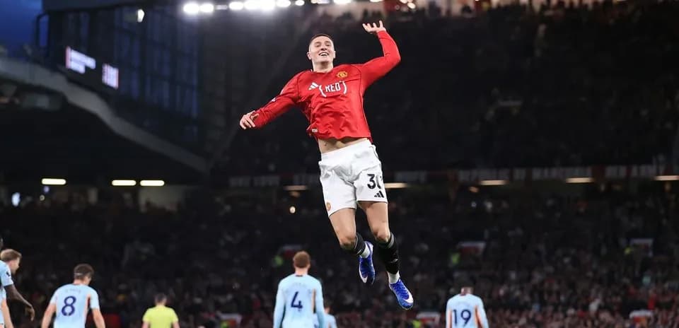 Manchester United player celebrating a goal in match