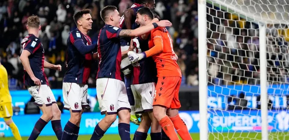 Bologna players celebrating a goal