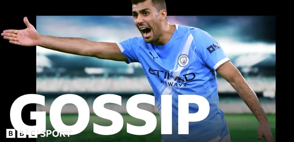 Player gesturing during match in Manchester City kit