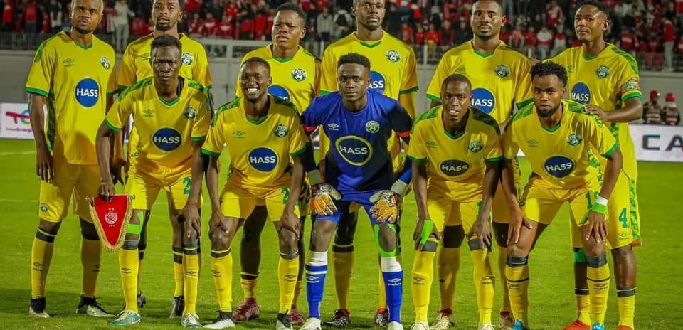 Nairobi United team posing before the match