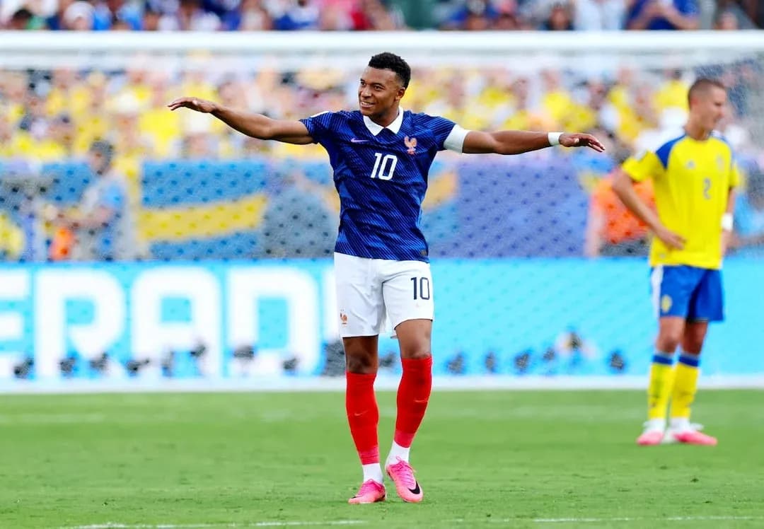 Kylian Mbappé celebrating during France vs Sweden