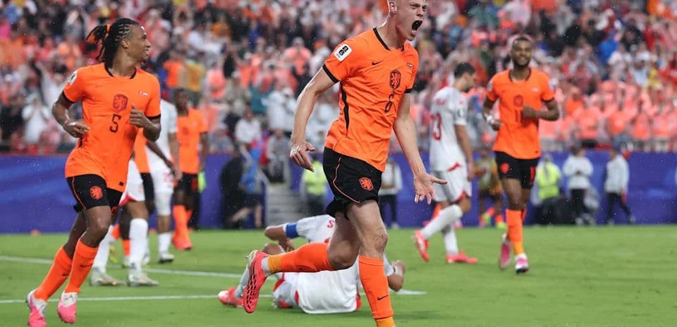 Netherlands Claims Top Spot in Group F After Win Against Tunisia; Japan and Sweden Draw