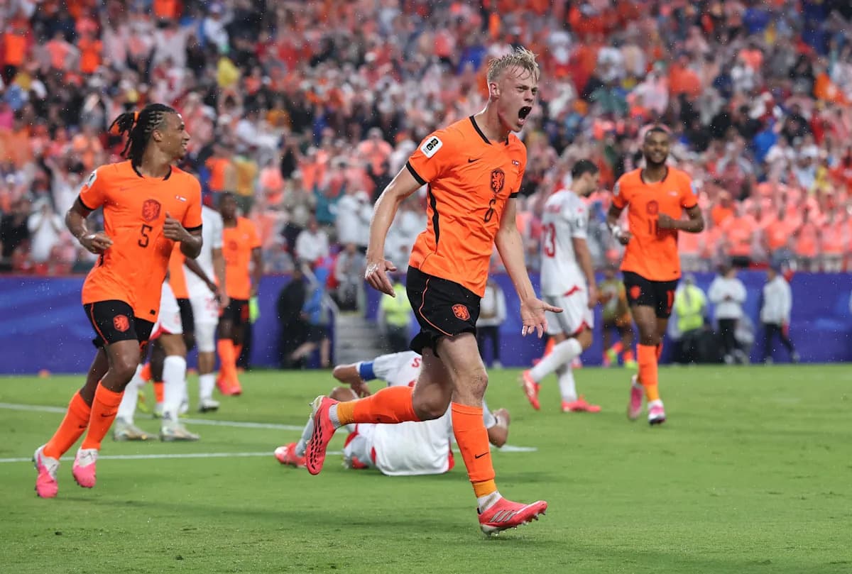 Netherlands Claims Top Spot in Group F After Win Against Tunisia; Japan and Sweden Draw