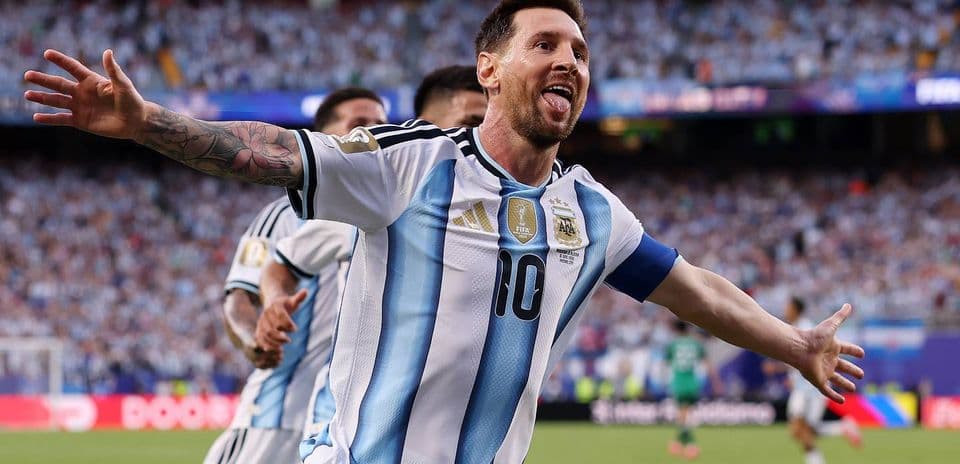 Argentina Player Ratings vs Algeria: Messi Sets World Cup Record with Stunning Hat-Trick
