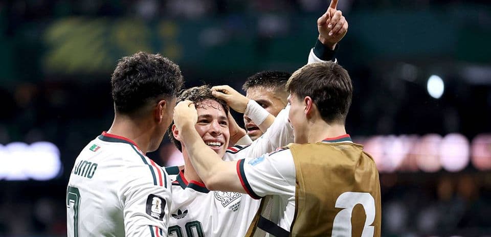 Mexico Shines with Three Wins and No Goals Conceded in Group Stage