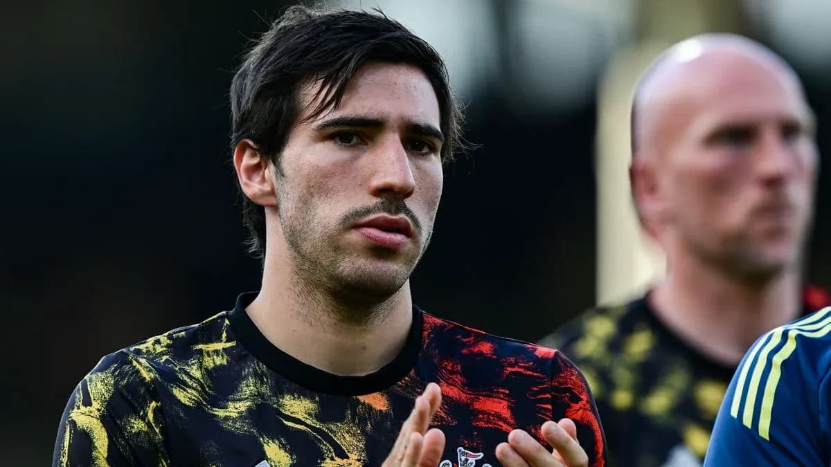 Player clapping during warm-up before match Player clapping during warm-up before match