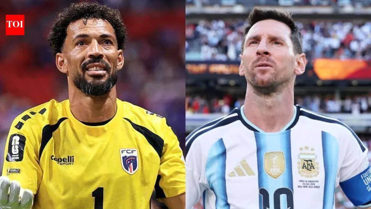 Goalkeeper and player from Argentina during match Goalkeeper and player from Argentina during match