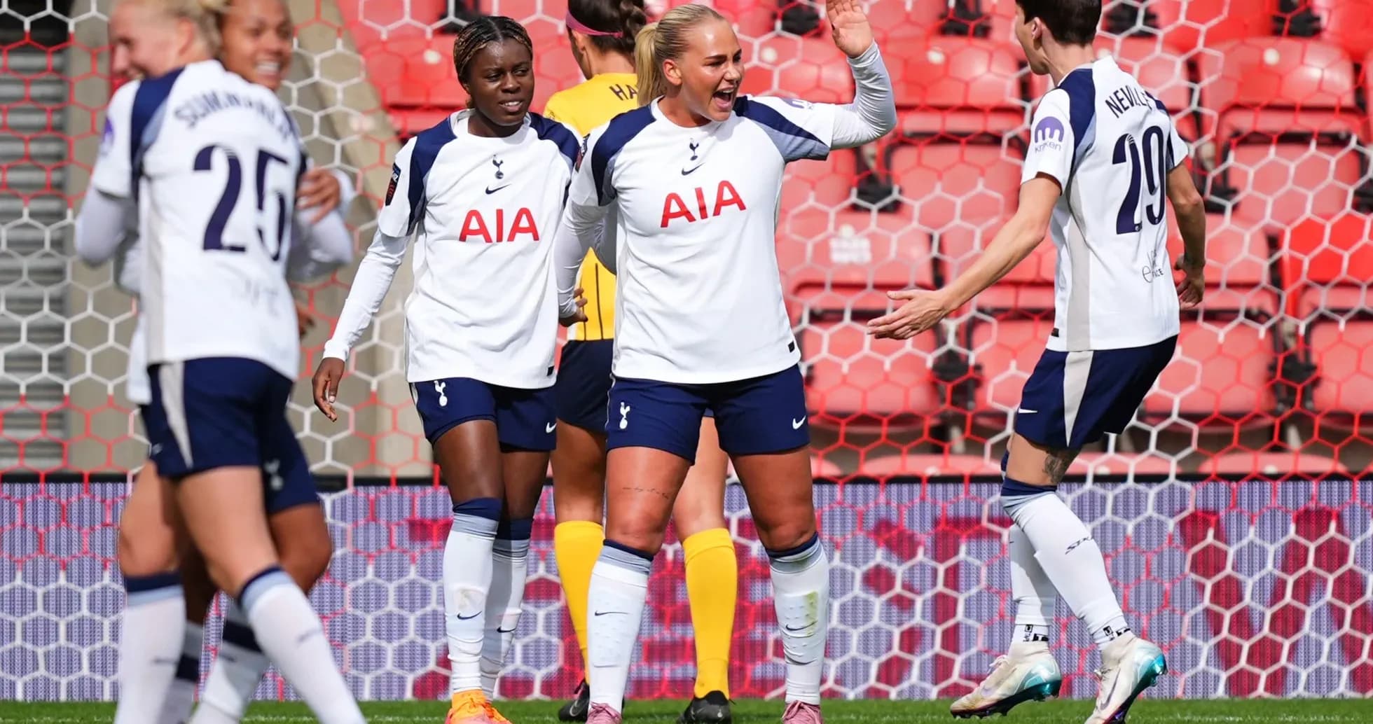 Tottenham Hotspur women celebrating a goal Tottenham Hotspur women celebrating a goal