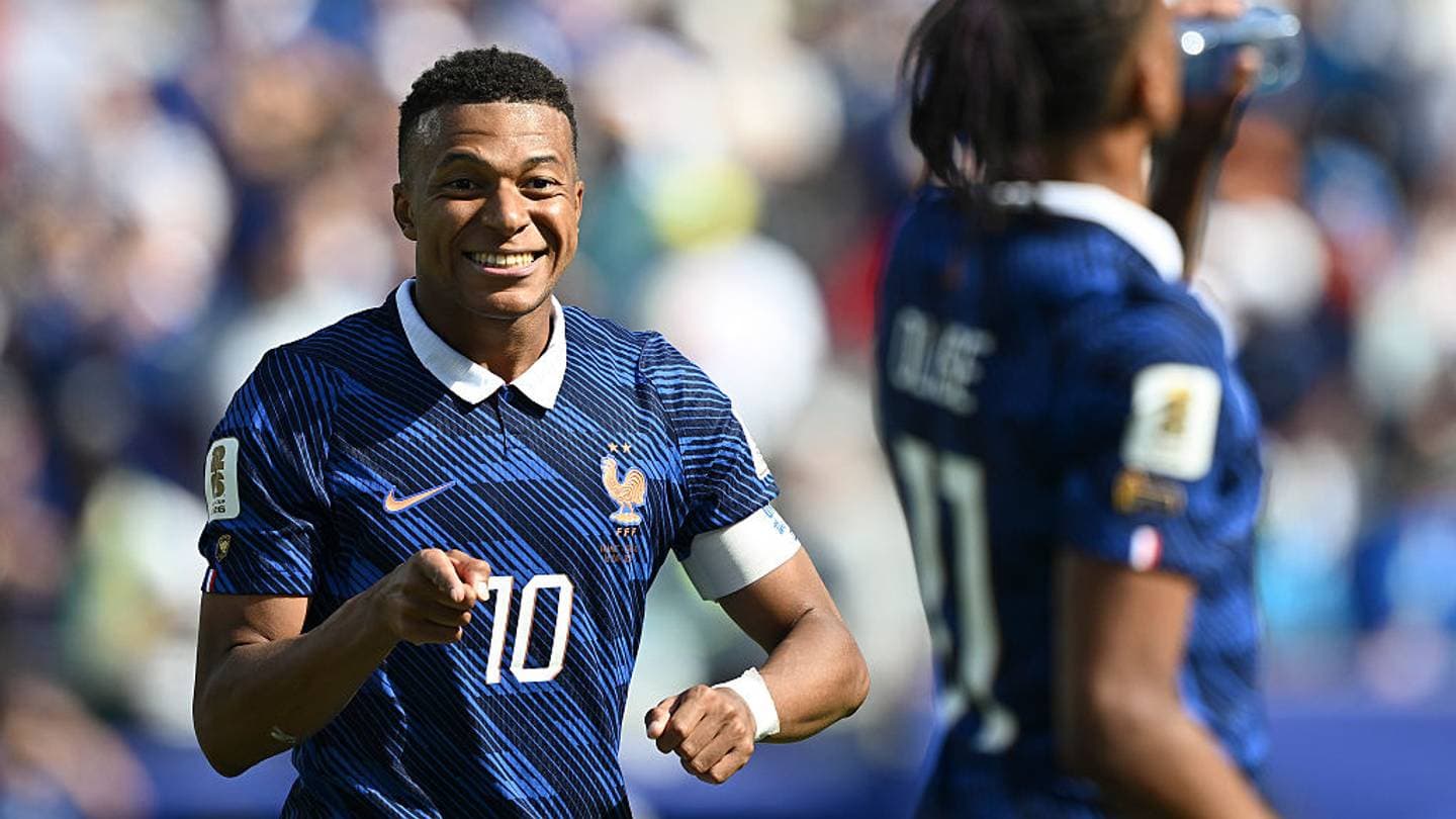 France Triumphs Over Senegal as Mbappé Sets New Scoring Records France Triumphs Over Senegal as Mbappé Sets New Scoring Records